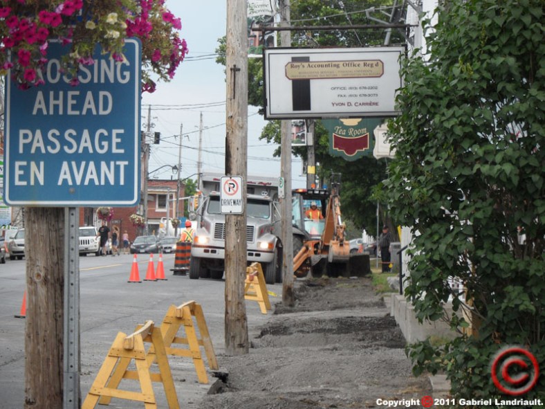 new sidewalks in Vankleek Hill