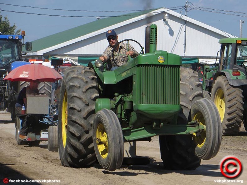 tractor pull at the Vankleek Hill fair